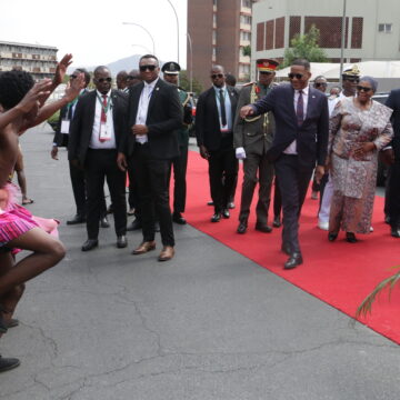 Namibia honours Seretse Khama