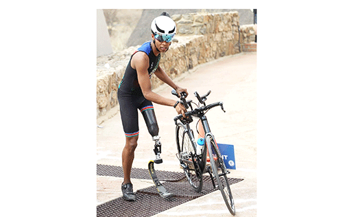 Mechanical failure ends Rooi’s race in Wollongong