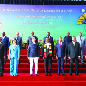 Madgascar NNN, SADC condemns coup as Madagascar falls
