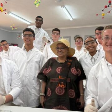 Ovanamibia mave sokuungura ovikurya vyawo oveni