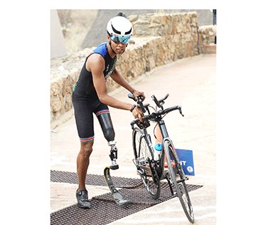 Mechanical failure ends Rooi’s race in Wollongong