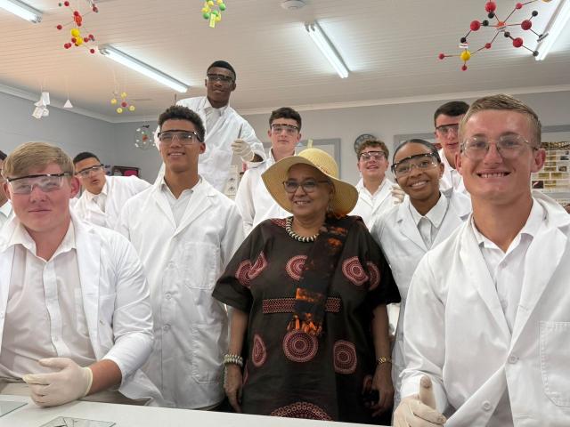 Ovanamibia mave sokuungura ovikurya vyawo oveni