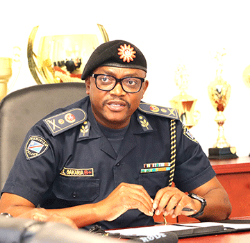 Six arrested for prosecutor attack