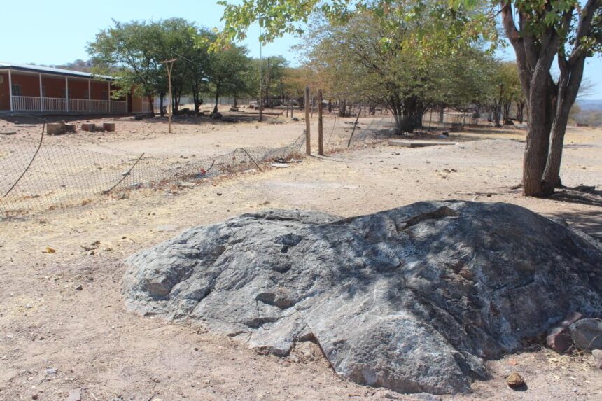 Aaniilonga yookoongamba ya totha mo omawupyakadhi gawo