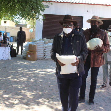 Northern residents donate relief food to Erongo