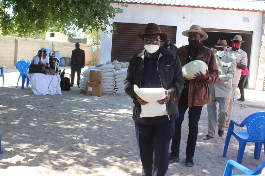 Northern residents donate relief food to Erongo