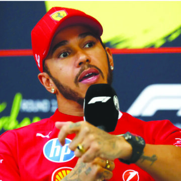 Ferrari pair told to ‘focus on their driving’