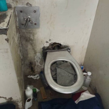 Prison 1 Va hala eedolongo di tungululwe