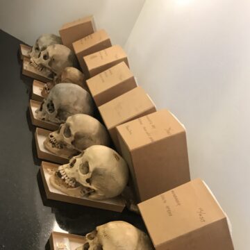 Ozombamba hapo ngapa okuzeri? 