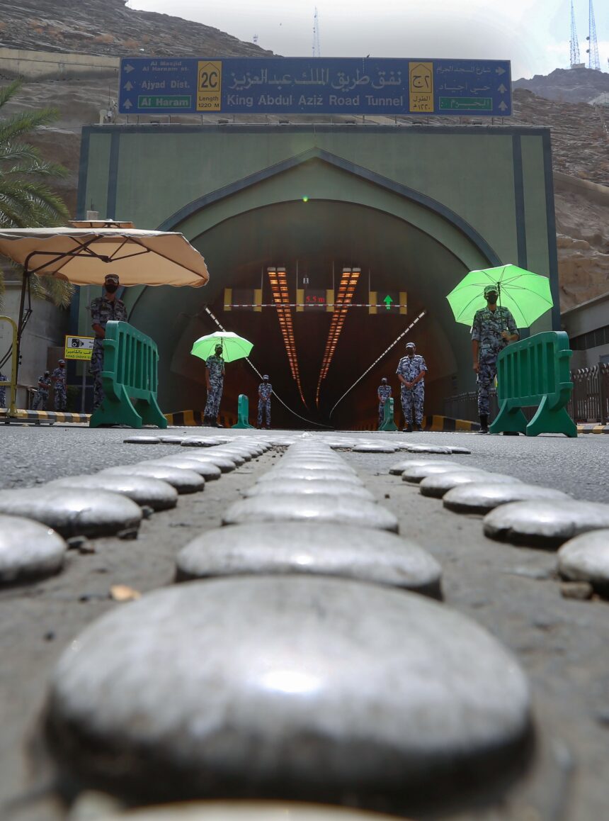 SAUDI-RELIGION-HAJJ-HEALTH-VIRUS Muslims begin downsized hajj amid pandemic