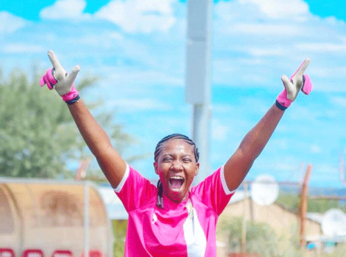 Women-Soccer-2 “Omakondobolo” otaa ka lya ehete mexuliloshivike …Etanga lokeemhadi loomeme la pita ko