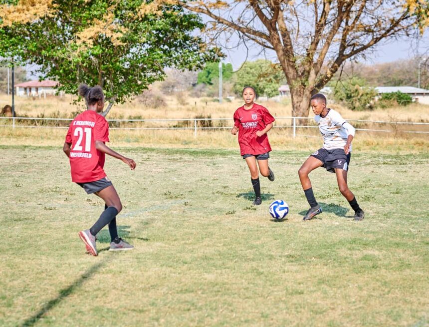 Otjiwarongo, Okakarara girls head to Zimbabwe