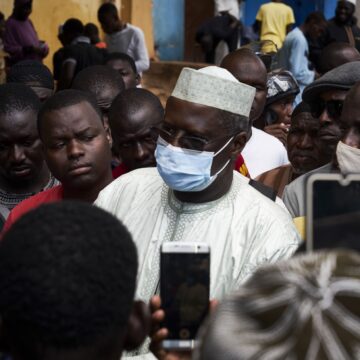 Mali opposition spurns crisis mediation offer