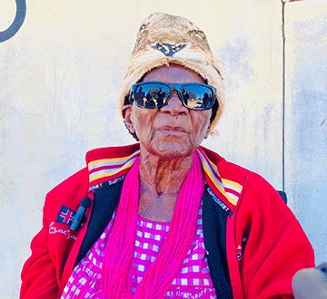 Omahoololo a kufa ohamba yaUkwanyama momutumba