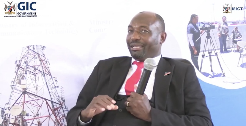 Exumokomesho mUuvudhiya moule weedula nhano