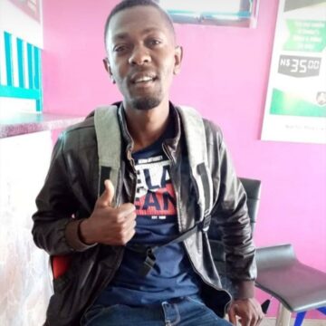 Hendrik a hupu moshiponga 