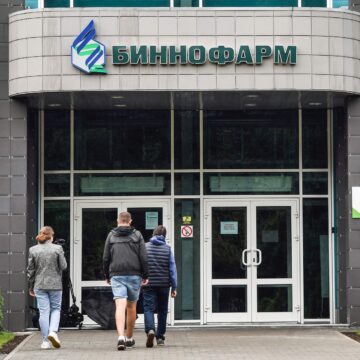 Brazil state signs deal to make Russian vaccine