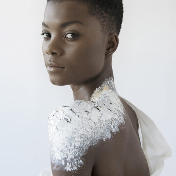 Chelsi Chelsi aids Twaloloka fire victims