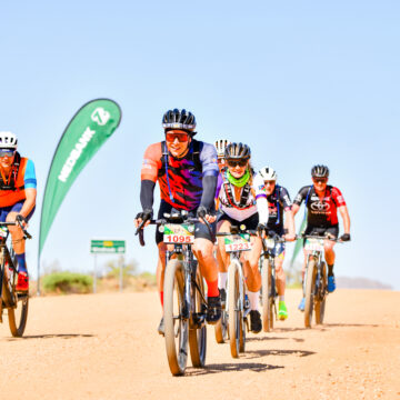 Cyclists gear up for Desert Dash