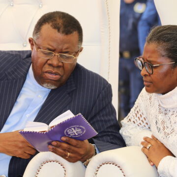 The other side of Geingob 