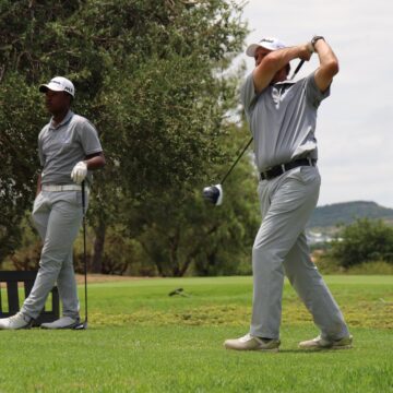 Golfers jpg Golfers Verburg, Van Vuuren dominate at Omeya