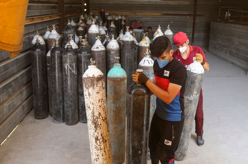 FILES-IRAQ-HEALTH-VIRUS-HOSPITALS Hospitals are pandemic no-go zones …mothers-to-be in Iraq shun health facilities