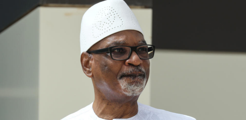 Mali Mali swears in new judges in hope of calming crisis