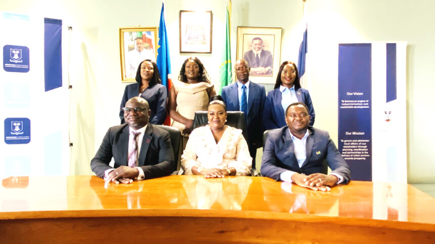 Ovakainhu koshiteelinga shoumayola monooli …Ondangwa, Ongwediva, Outapi, Oniipa, Oshikuku