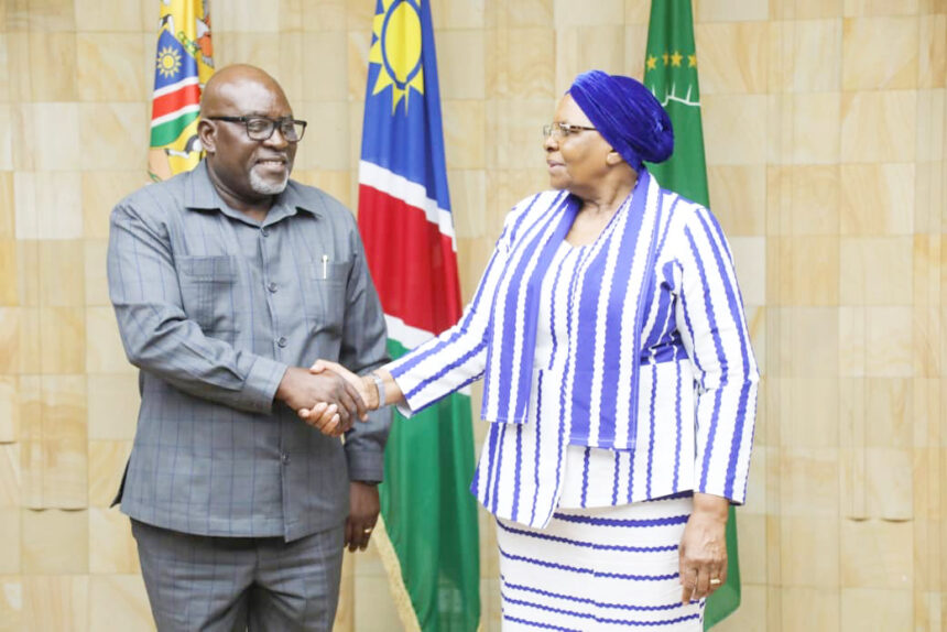 Amutse oye e li koshiteelinga sheemina paife 