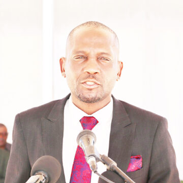 Omugulugwombashe road Tsandis tsî Omugulugwombashes daob ge ǂhanusise ge ǁkhowa-amhe