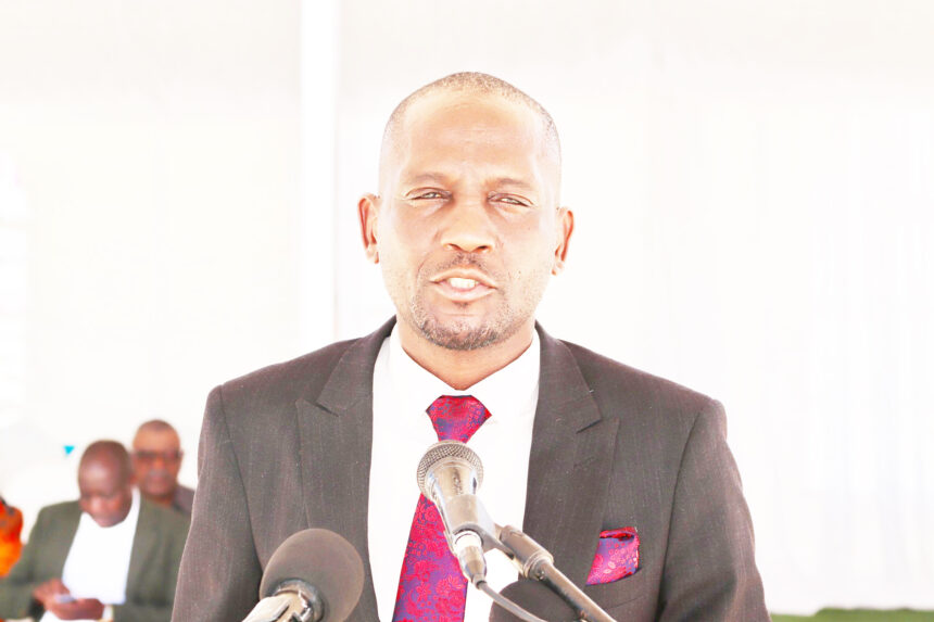 Tsandis tsî Omugulugwombashes daob ge ǂhanusise ge ǁkhowa-amhe