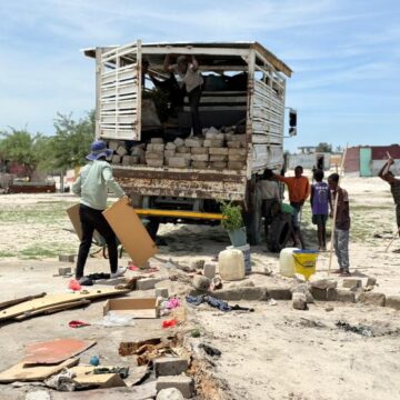 Ovakalimo vaShakati va mona omalukalwa opakafimbo molwefundja 