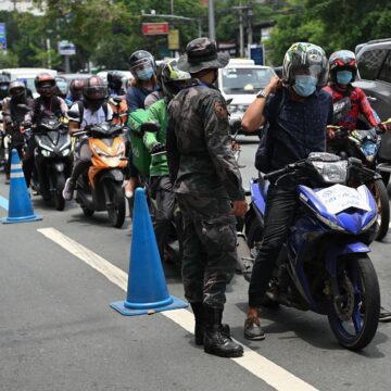 PHILIPPINES-HEALTH-VIRUS Philippines orders millions to stay home … as global virus cases soar