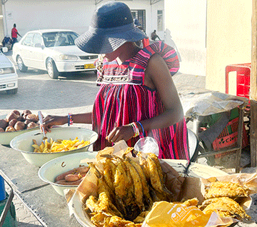 Teen2 Teen braves it all to support struggling mother