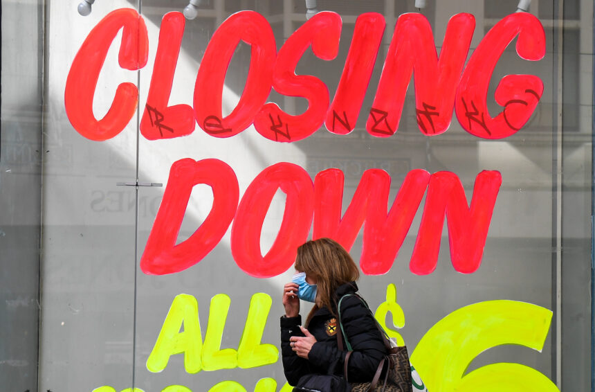 AUSTRALIA-HEALTH-VIRUS Tears and anguish as Melbourne sinks further into lockdown