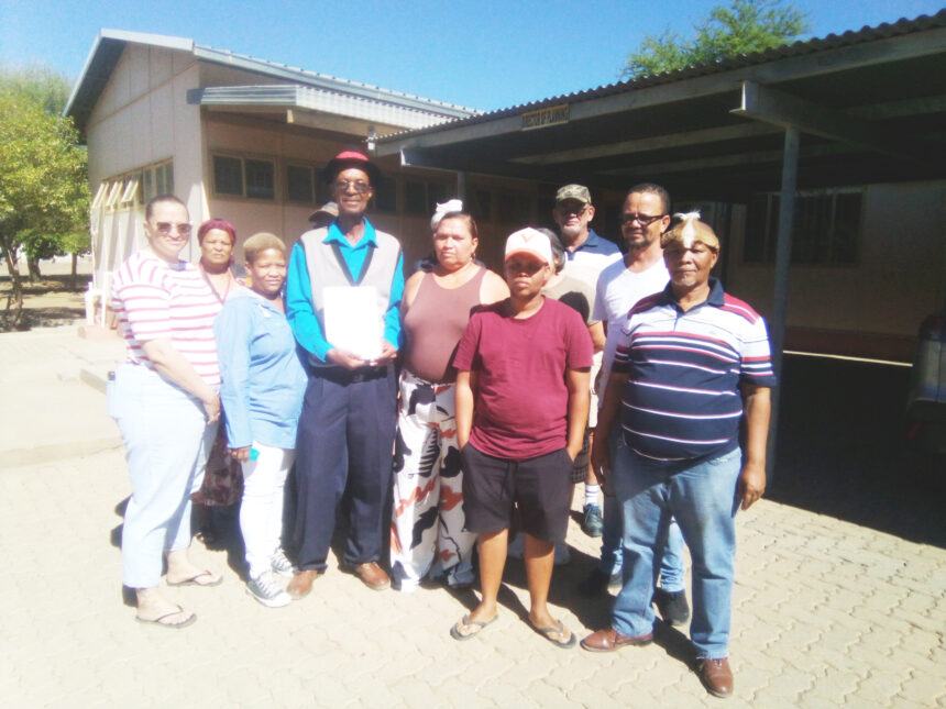 //Kharas farmers bemoan water shortage 