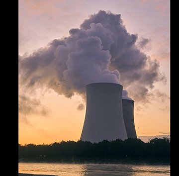 Lecturer recommends nuclear energy