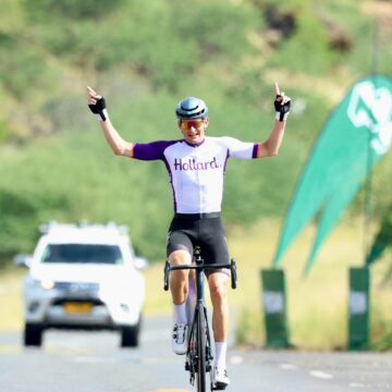Coetzee, Janse van Vuuren win WPP3