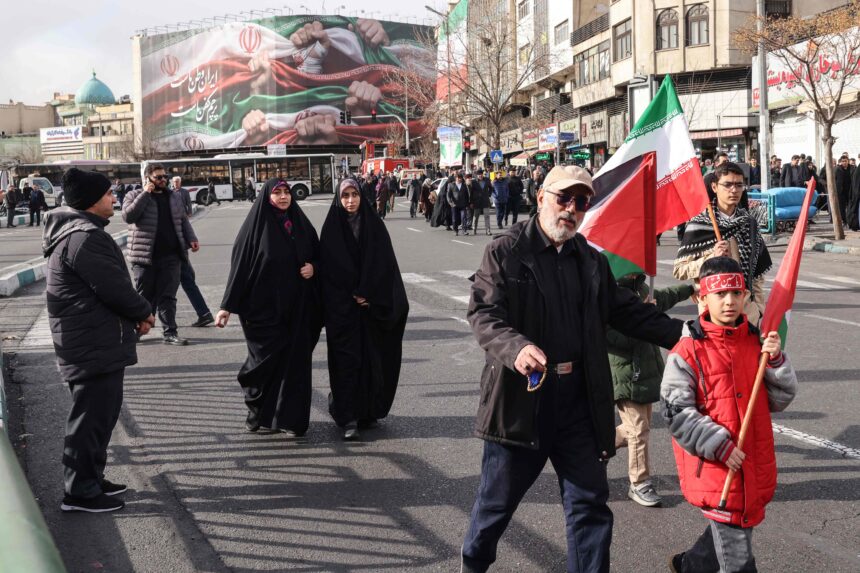 IRAN-PROTEST-RIGHTS Iran’s neighbours keep close eye as crisis unfolds
