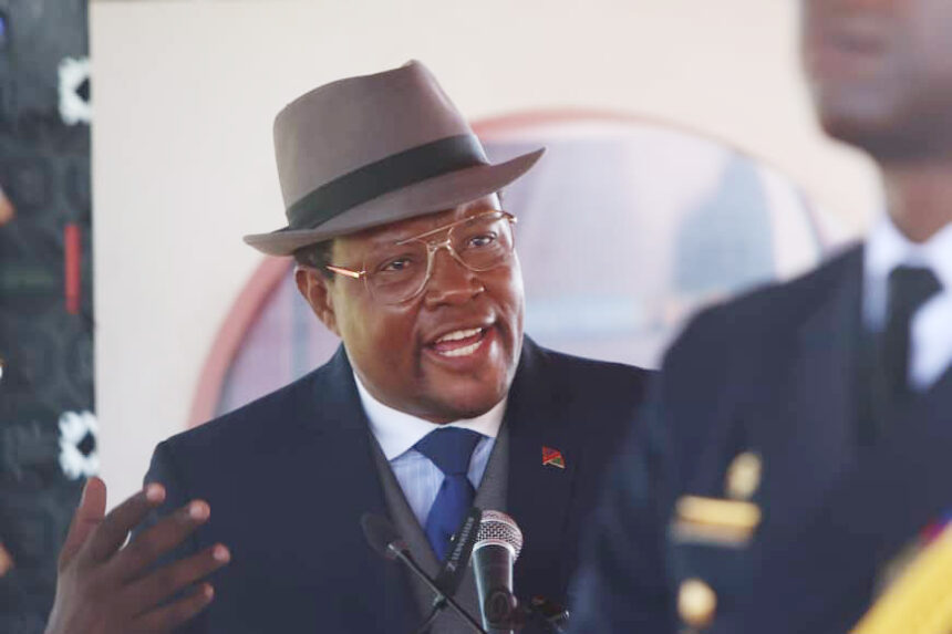 Venaani tears into dormant Parliament