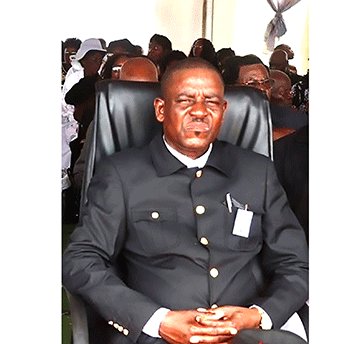 Sankwasa a yandja epitikilo Shoombe a nangale Uukolonkadhi  …ashike ope na eenghalangongo