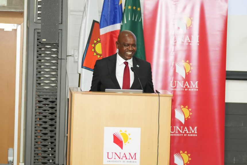 Masisi waxes lyrical in public lecture