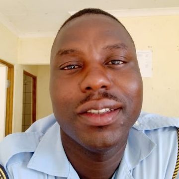 Yanyazwa kabuputeleli usiyala mwa tolongo