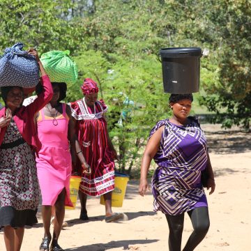 Omahangu Ya pewa omahangu kombelewa yakamsela gwaNdobe