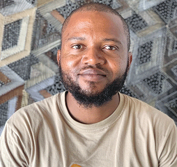 Job is job, my broe! …artwork ignites debate, highlights forgotten workers