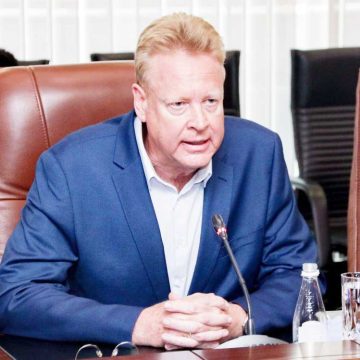 Tales of the Legends – In conversation with razor-sharp liberal footie-cum-economist  