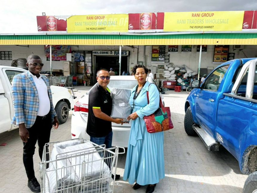 Aangwediva ya yambidhidhwa niikwatelwa yomiikunino