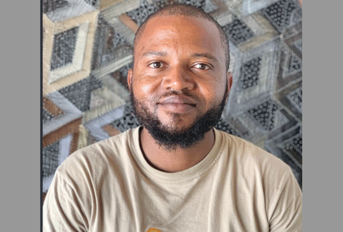 Job is job, my broe! …artwork ignites debate, highlights forgotten workers