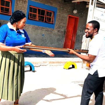 Amupanda assist school-- Amupanda gives to education