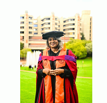 Geingos dedicates honorary PhD to Geingob